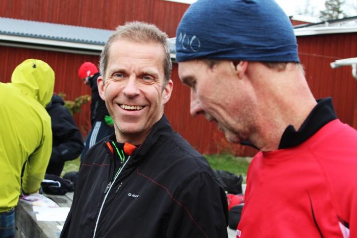 Thomas Larsson - glad trots att han oturligt slog upp knät och tvingades bryta.